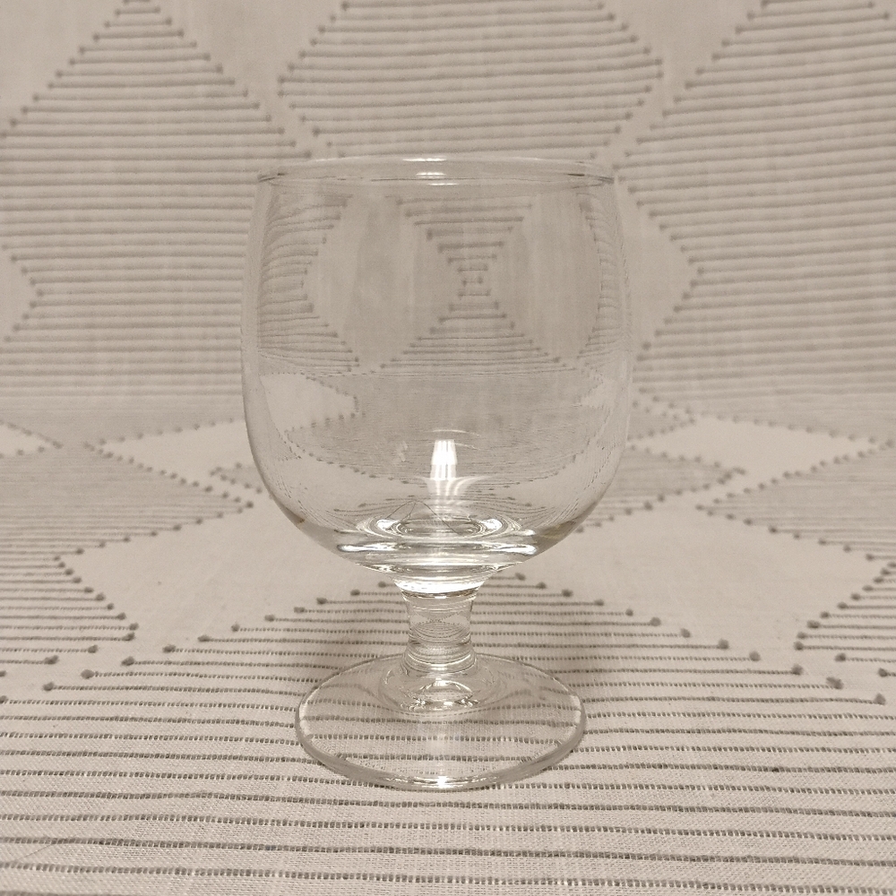 Vintage Small Elegant Clear Glass Goblet Drinking Water Glass Short Goblet